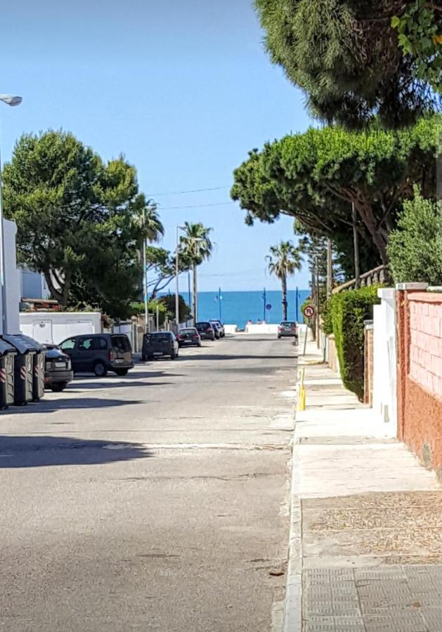 Adosado En Playa De La Barrosa, Casa Carlota Daire Chiclana de la Frontera Dış mekan fotoğraf